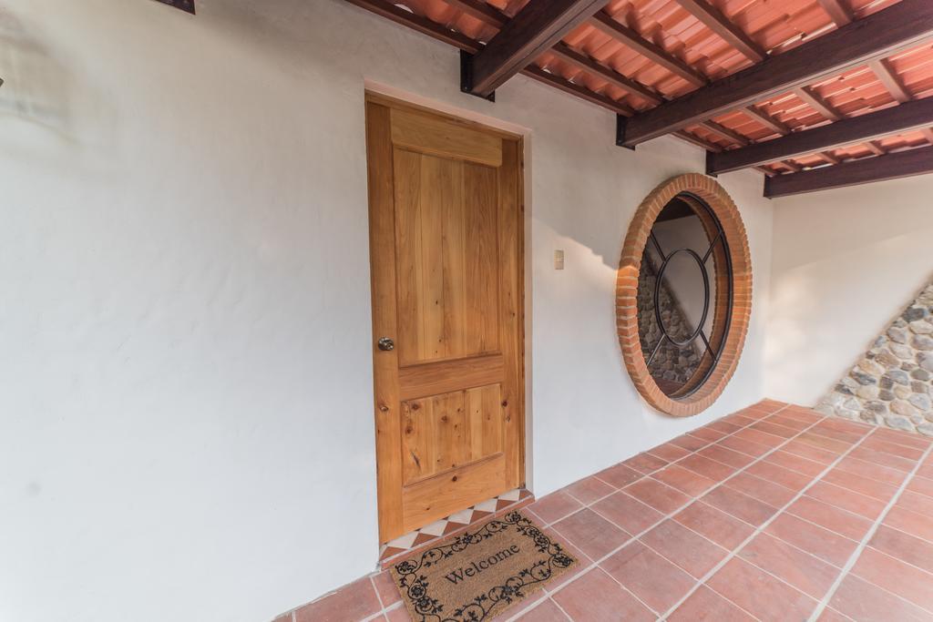 Villas Jucanya Super Higienizadas Panajachel Szoba fotó